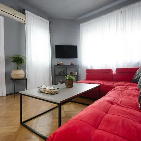 Deluxe Old Town Central Apt. 3rooms *